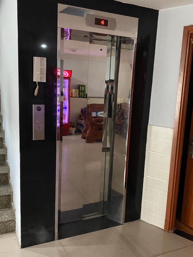 Thanh Binh 2 Hotel مدينة هوشي منه المظهر الخارجي الصورة